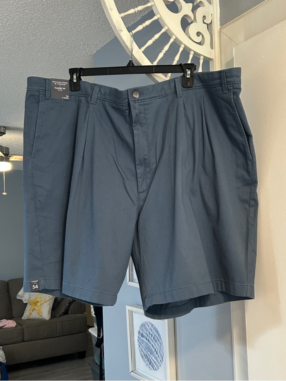 NWT Roundtree & Yorke 9” Seam Men’s Size 54 Vintage Indigo Pleated Front Shorts - Picture 2 of 6